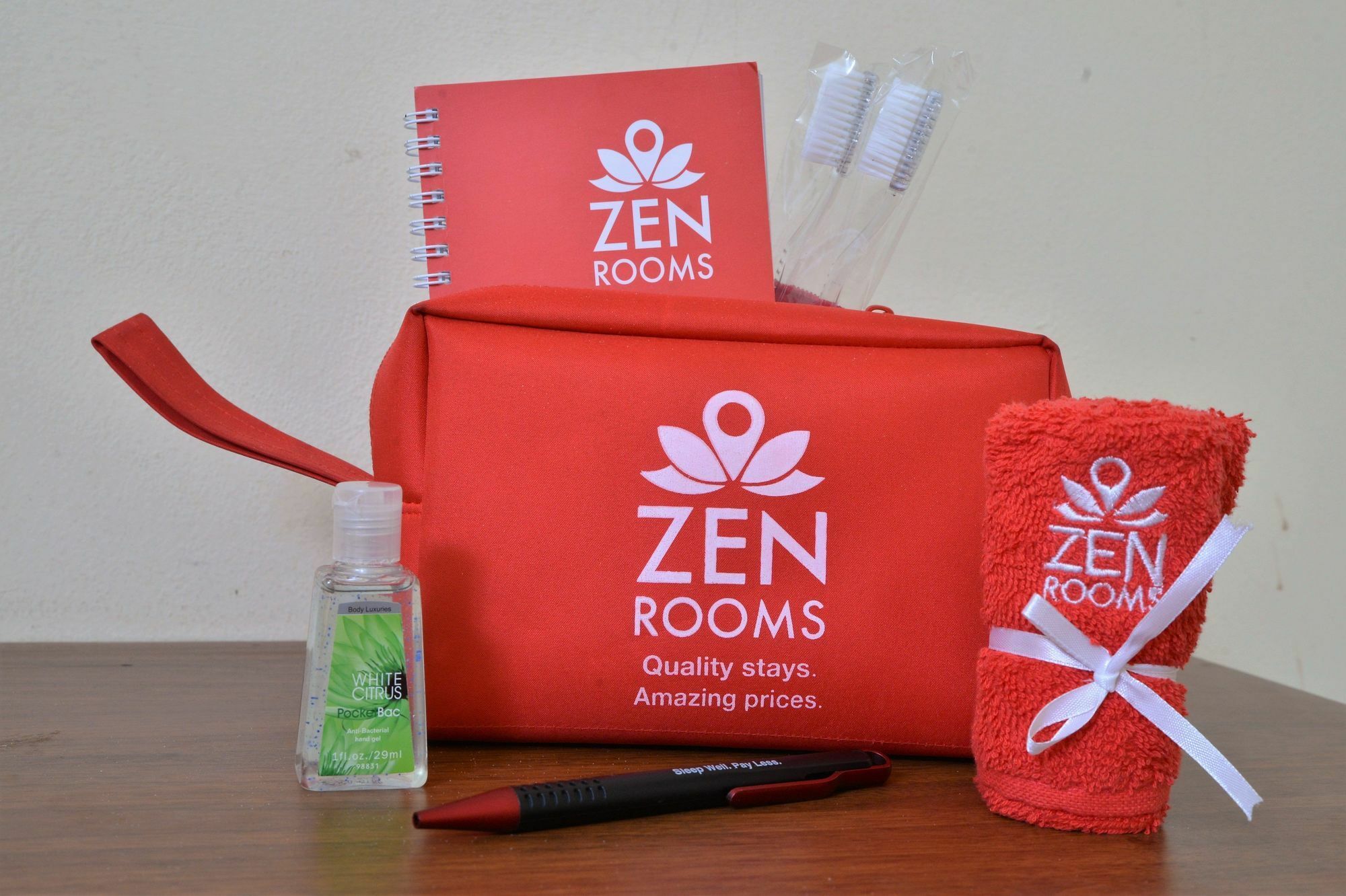 Zen Rooms Ubud Pengosekan 1 Luaran gambar